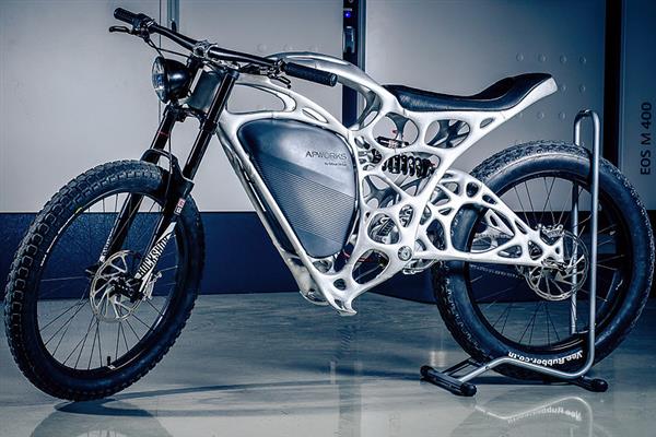 airbus-apworks-unveils-35kg-3d-printed-light-rider-motorcycle-5