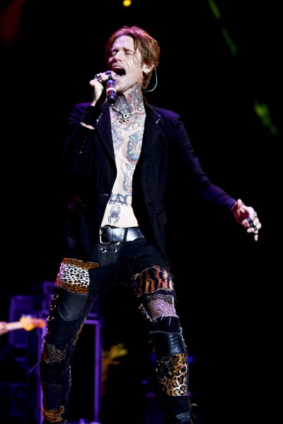 buckcherry-8-12-16