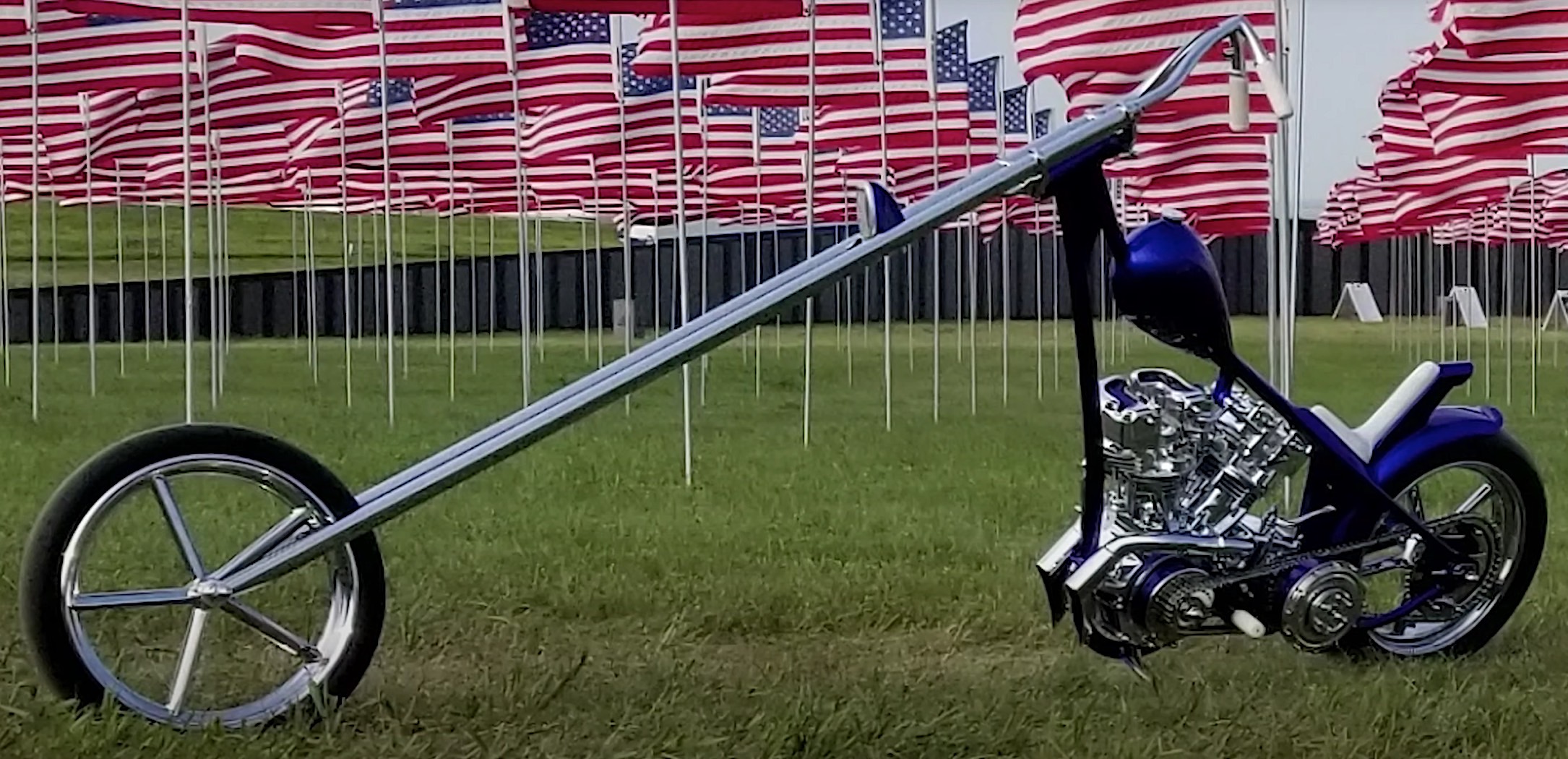 Long Fork Harley-Davidson Chopper Has Fully Exposed Shovelhead Engine