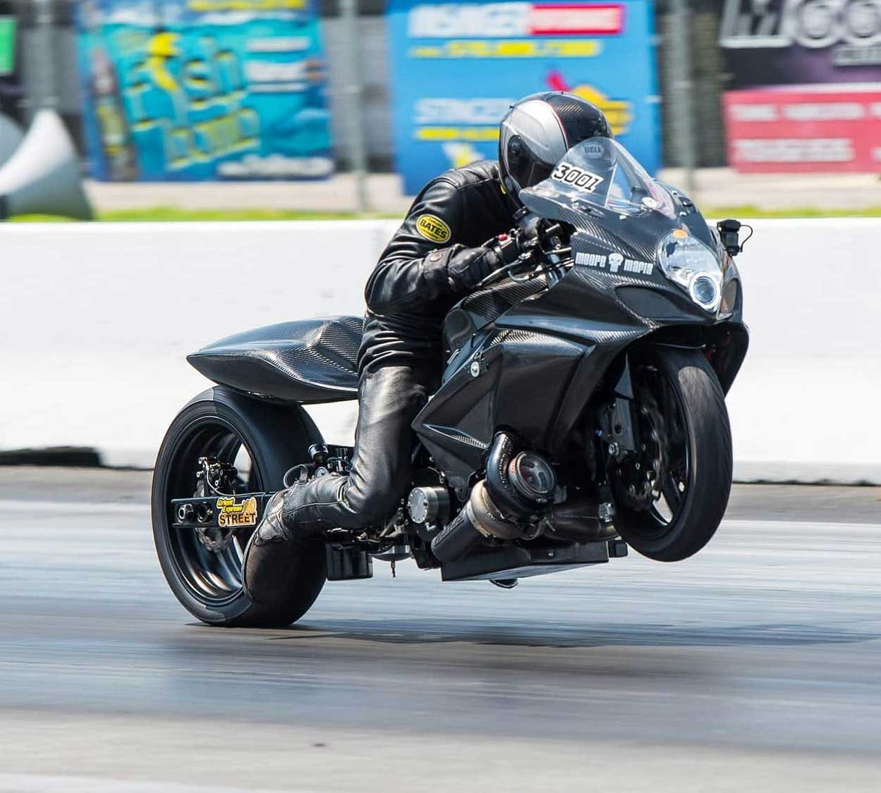 Is This 750 HP Suzuki the World's Fastest Street Bike Down the Quarter